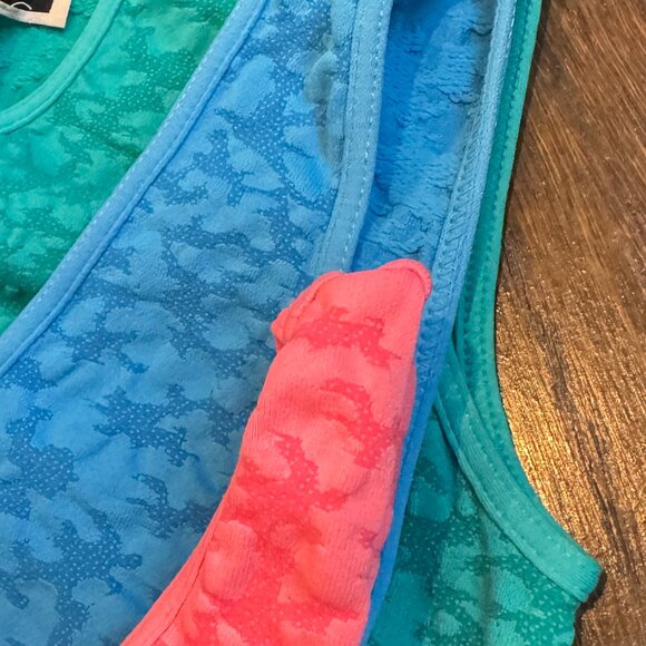 3 NEW Nikibiki Long Soft & Stretchy Burnout Tank Tops - Picture 4 of 7